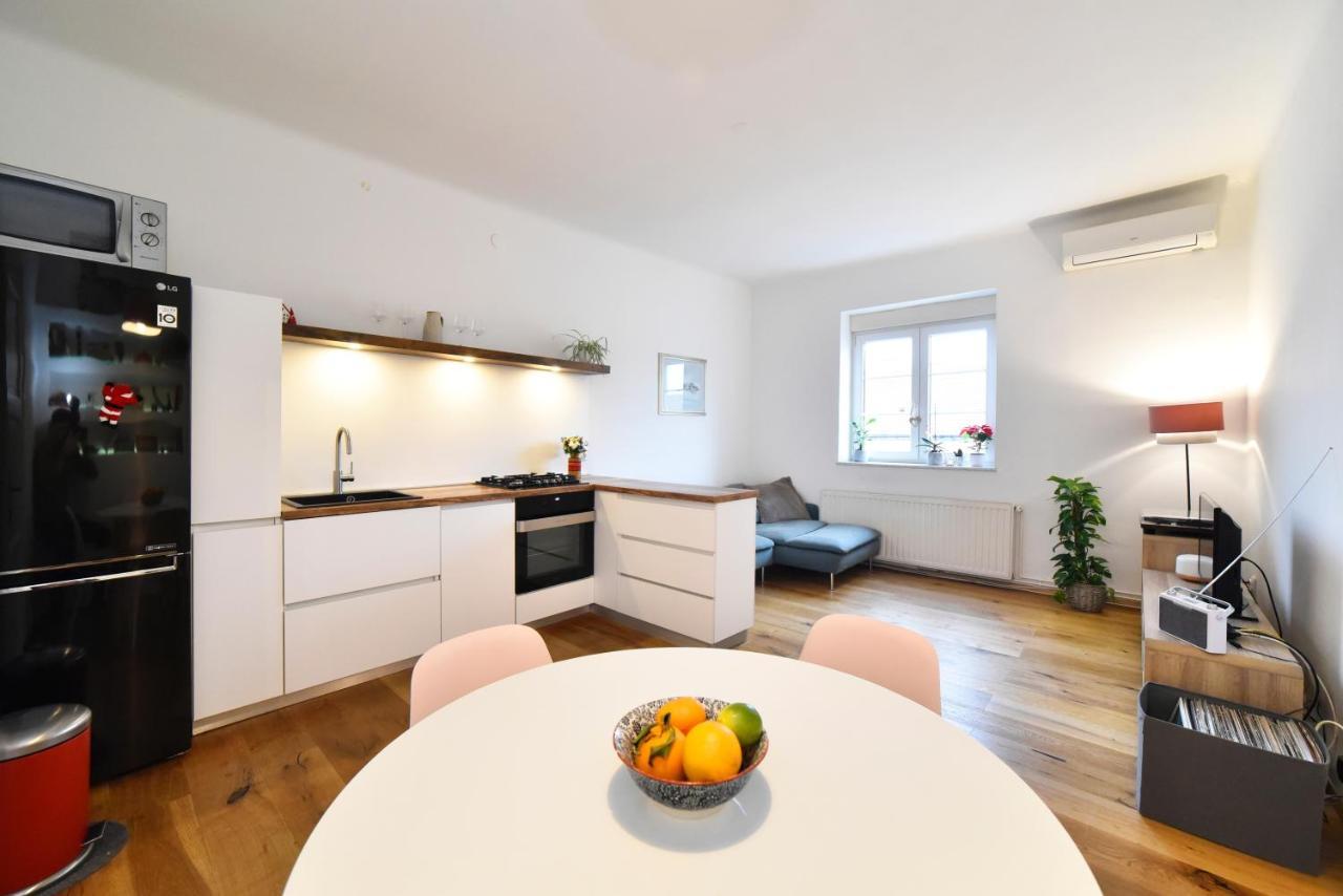 Cosy Lu Apartment Zagreb Eksteriør billede